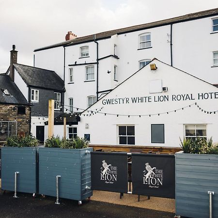 White Lion Royal Hotel บาลา ภายนอก รูปภาพ